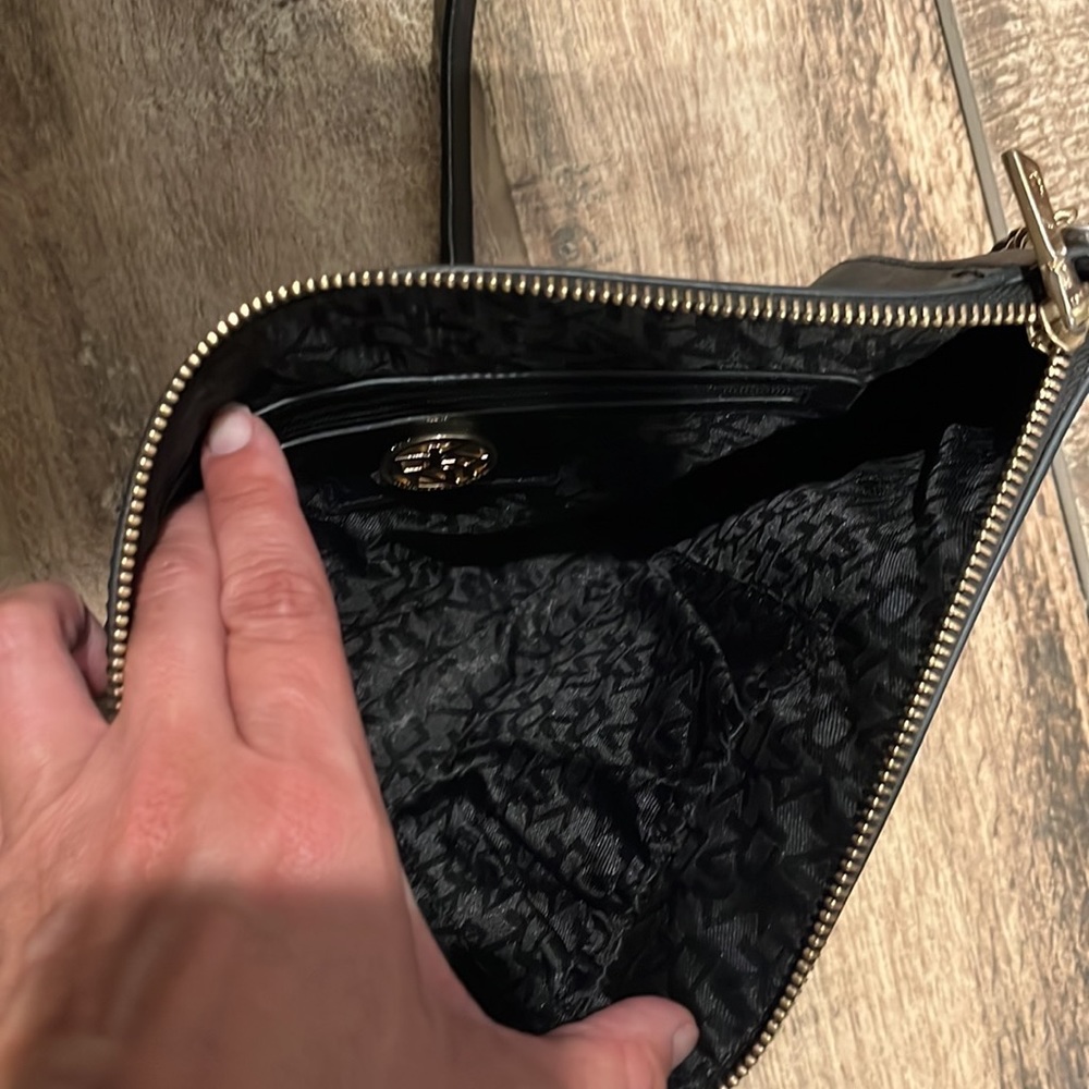 DKNY shoulder bag
